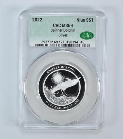 2022 Niue 1 Dollar Silver Spinner Dolphin 1/2 Oz MS69 CAC CACg