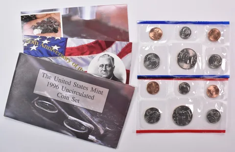 1996 Mint Set with Original Envelope & Flatpacks (10 coins) No Extra DIME