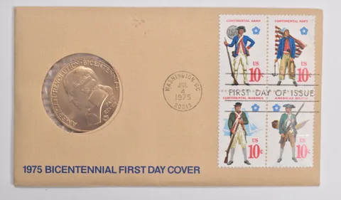 1776-1976 Bicentennial American Revolution US Mint Medal Coin Stamp Cover