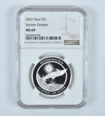 2022 Niue 1 Dollar Silver Spinner Dolphin 1/2 Oz MS69 NGC Brown Label