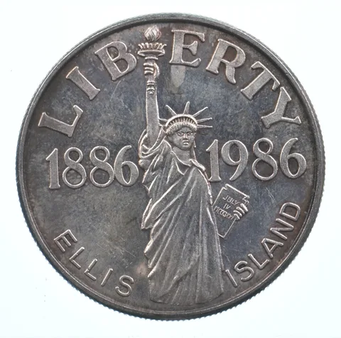 VINTAGE Art Bar/Round 1986 Statue Of Liberty Centennial .999 Silver 1 T Oz. *928