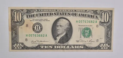 ERROR 1981 $10 St. Louis, MO U.S. FRN US Ink Smear Error Note a5429