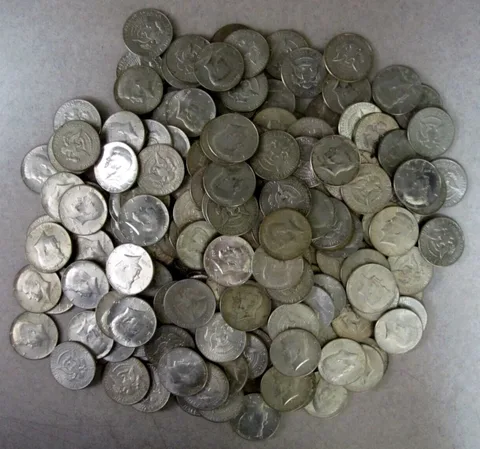 (200) 1965-1969 JFK Kennedy Half Dollar 10 Rolls $100 Face 40% Silver Bulk Lot