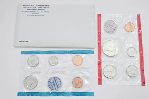 1969 Mint Set with Original Envelope & Flatpacks (10 coins)