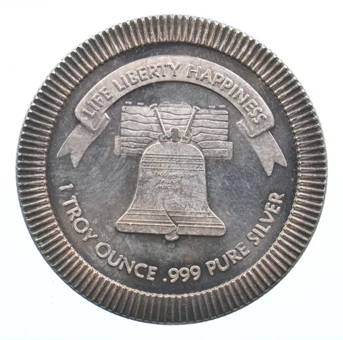 VINTAGE Art Bar/Round Liberty Bell American Eagle 1 Oz. .999 Silver 1 T Oz *829