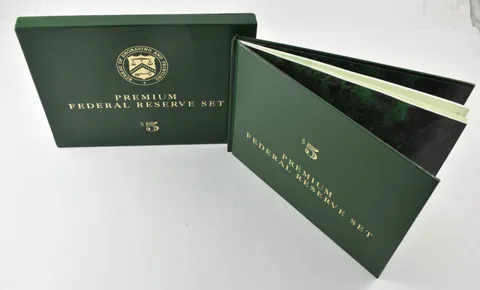 Lot (12) 1999 $10 FRN Federal Reserve Set Premium a7911