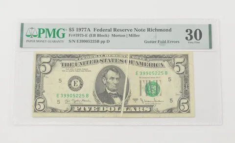 VF30 1977-A $5 FRN Richmond - FR#1975-E Gutter Fold Errors - PMG *6585