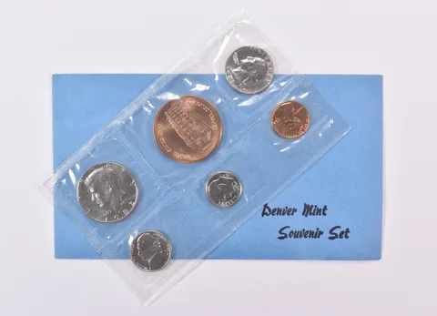 1982 Denver Mint Souvenir Set in Original Packaging (5 coins)