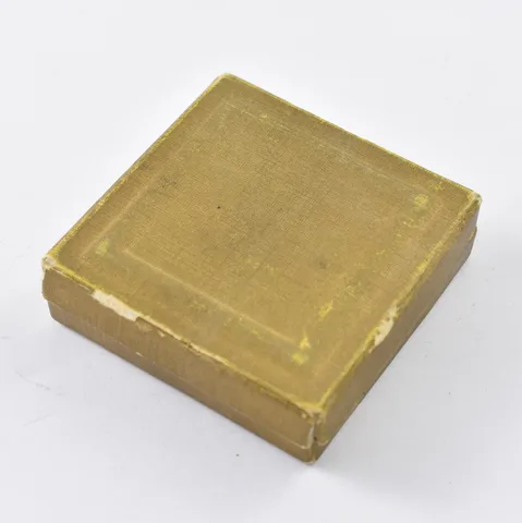 Gold Bank Holiday US $5/$2.50 Box 1920's Gold Coin Gift Presentation *5918