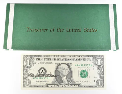 1995 $1 Boston MA FRN Green Seal Courtesy Signature *0936