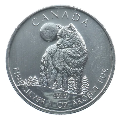Better Date 2011 Canada $5 1 Oz. Silver Timber Wolf World Coin- Silver *790