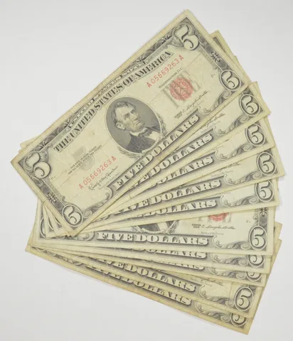 Lot of (10) 1963 $5 RED SEAL United States Bank Note Lot Collection