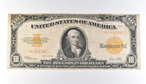 1922 $10 Gold Certificate Large Note Yellow Seal *9702