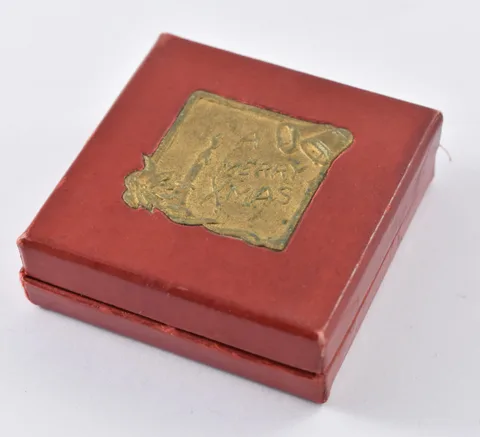Merry Xmas Christmas Small Green Jewelry Box 1920's Gold Coin Gift a5895