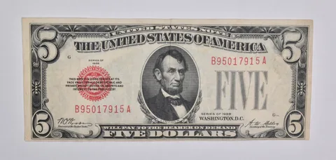 1928 $5 United States Legal Tender Note Red Seal a5361