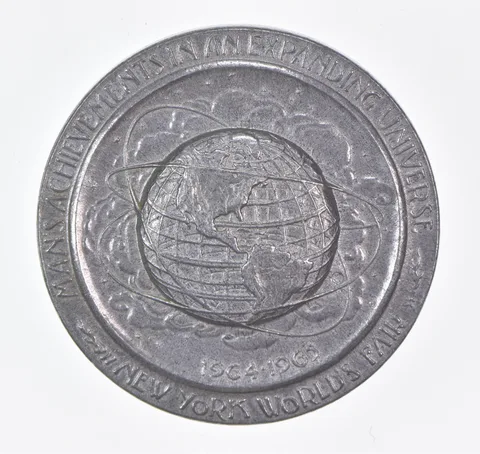 1964-1965 New York World's Fair Official Souvenir Medal 26.3g *1823