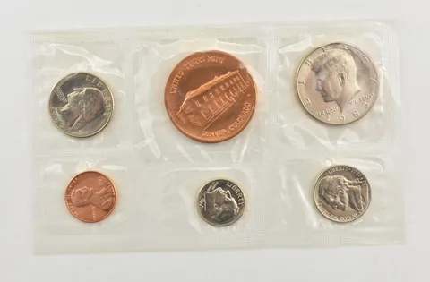 1983-D Half Dollar Quarter Dime Nickel Cent From Souvenir Set *8993