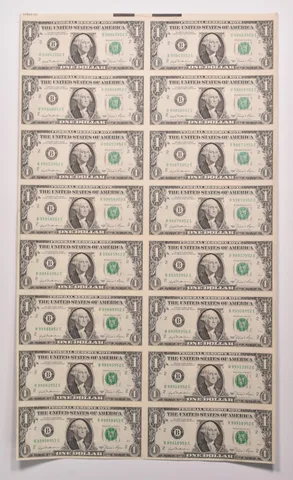 Lot (16) 1981 $1 New York NY FRN Green Seal Uncut Sheet a8150