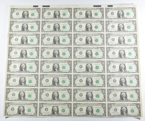 Lot (32) 1981 $1 Boston MA FRN Uncut Sheet *8569