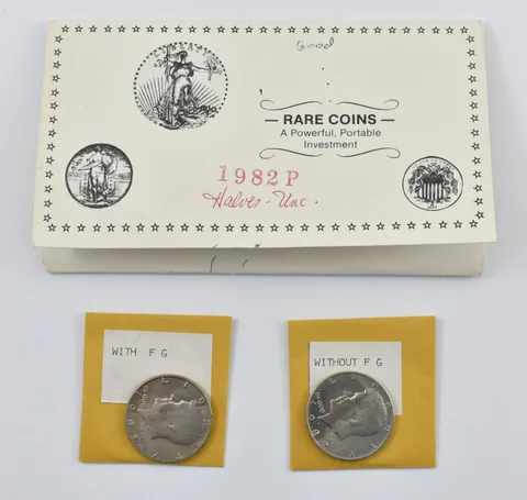 Lot (2) 1982-P Kennedy Half Dollar With FG/No FG *1583