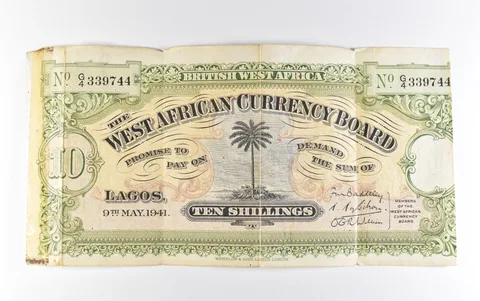 1941 British West Africa 10 Shillings West African Currency Board *9810