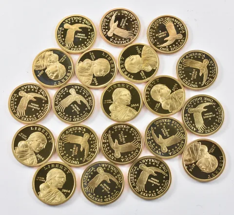 (20) 2004 Sacagawea Dollar Proof ROLL