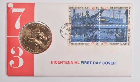 1776-1976 Bicentennial American Revolution US Mint Medal Coin Stamp Cover