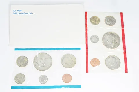 1975 Mint Set with Original Envelope & Flatpacks (12 coins)