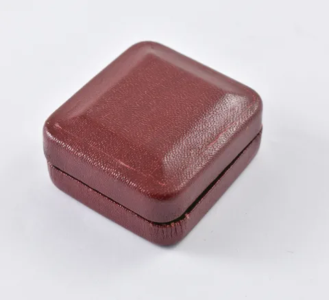 Small Red Bank Holiday US $5/$2.50 Box 1920's Gold Coin Gift Presentation *5887