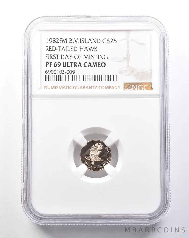 1982 FM Bahamas 25 Dollars Gold Red-Tailed Hawk FDOM PF69 UCAM NGC a5359