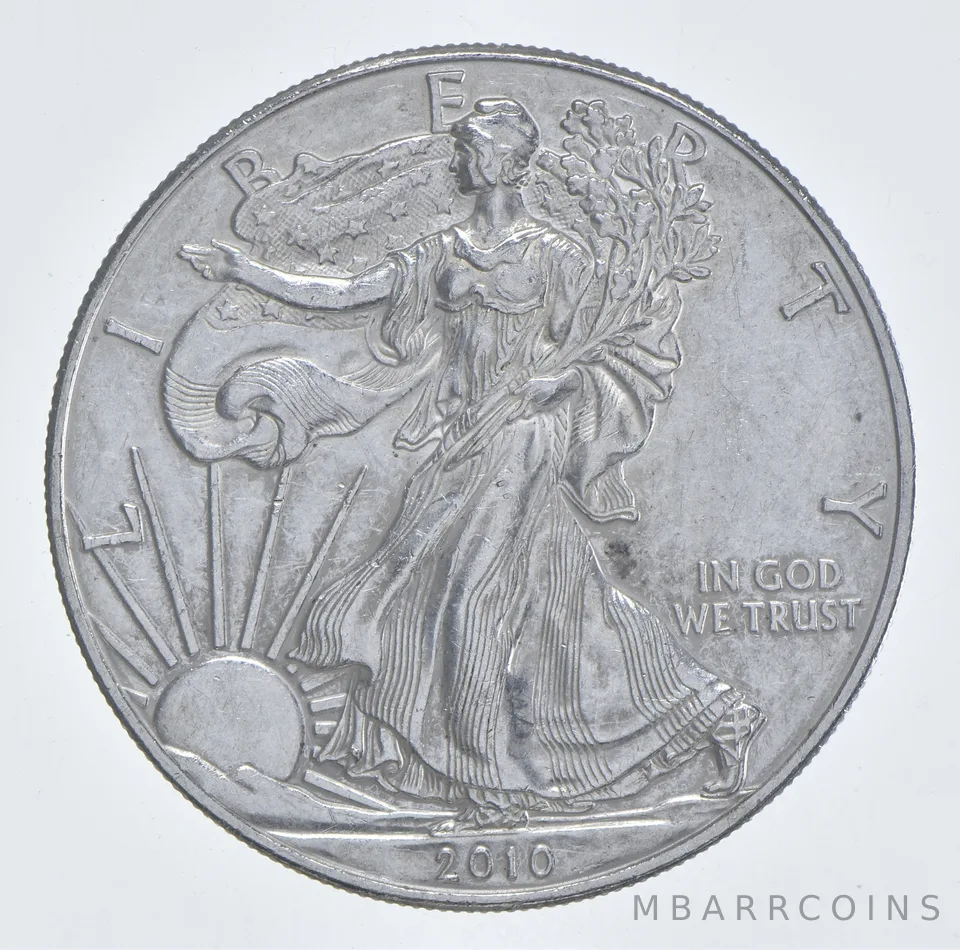 Better Date 2010 American Silver Eagle 1 Troy Oz .999 Fine Silver *557