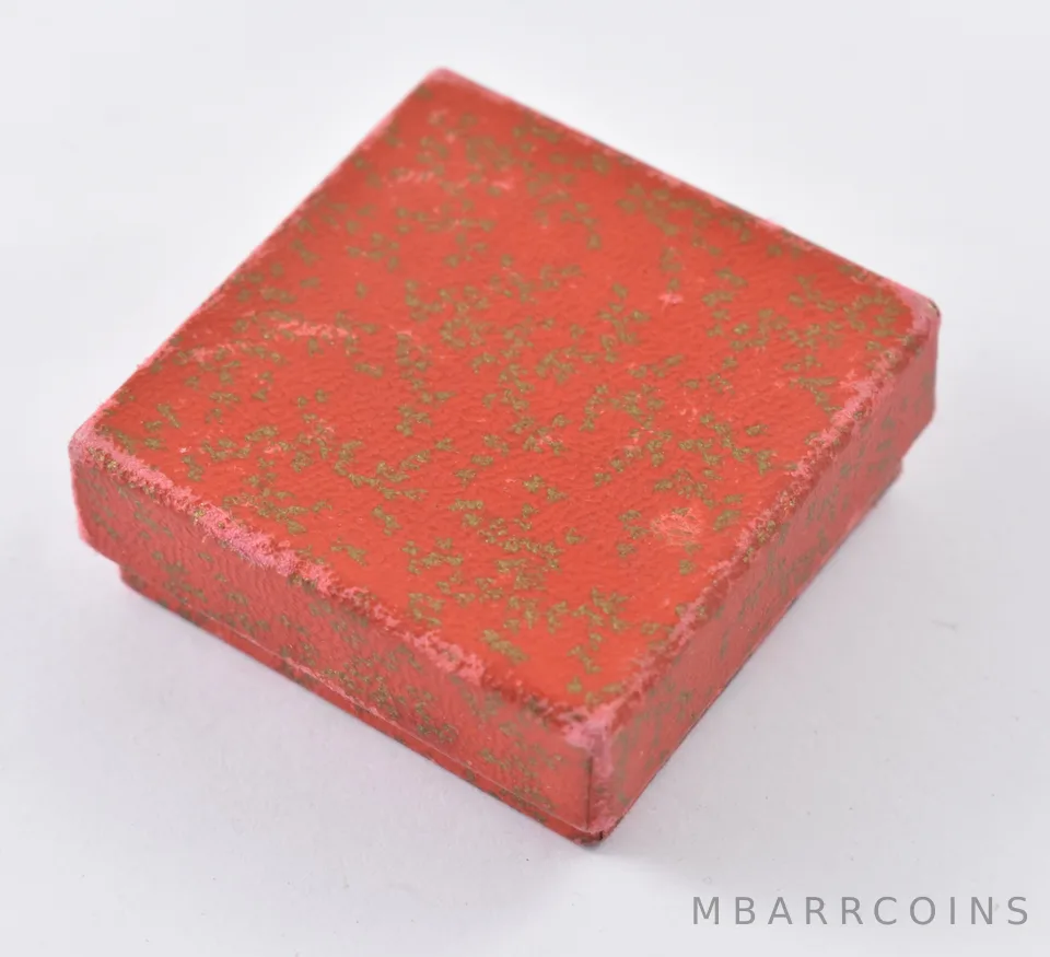 Small Red Bank Holiday US $5/$2.50 Box 1920's Gold Coin Gift Presentation *5891