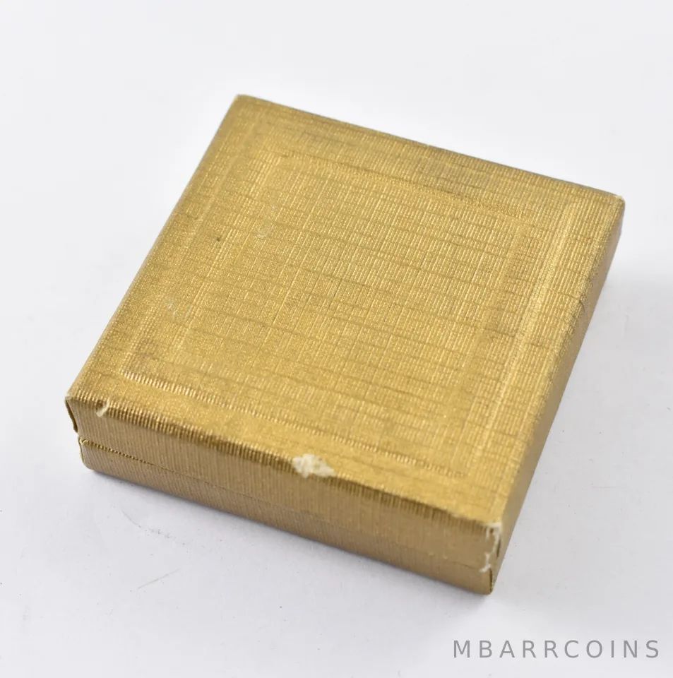 Gold Bank Holiday US $5/$2.50 Box 1920's Gold Coin Gift Presentation *5921