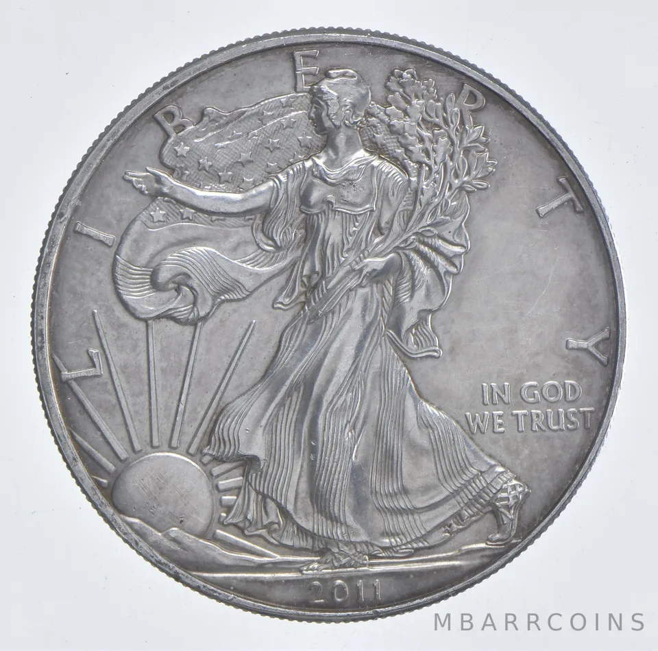 Better Date 2011 American Silver Eagle 1 Troy Oz .999 Fine Silver *458
