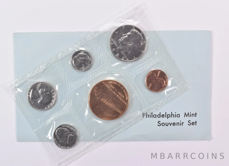 1982 Philadelphia Mint Souvenir Set in Original Packaging (5 coins)
