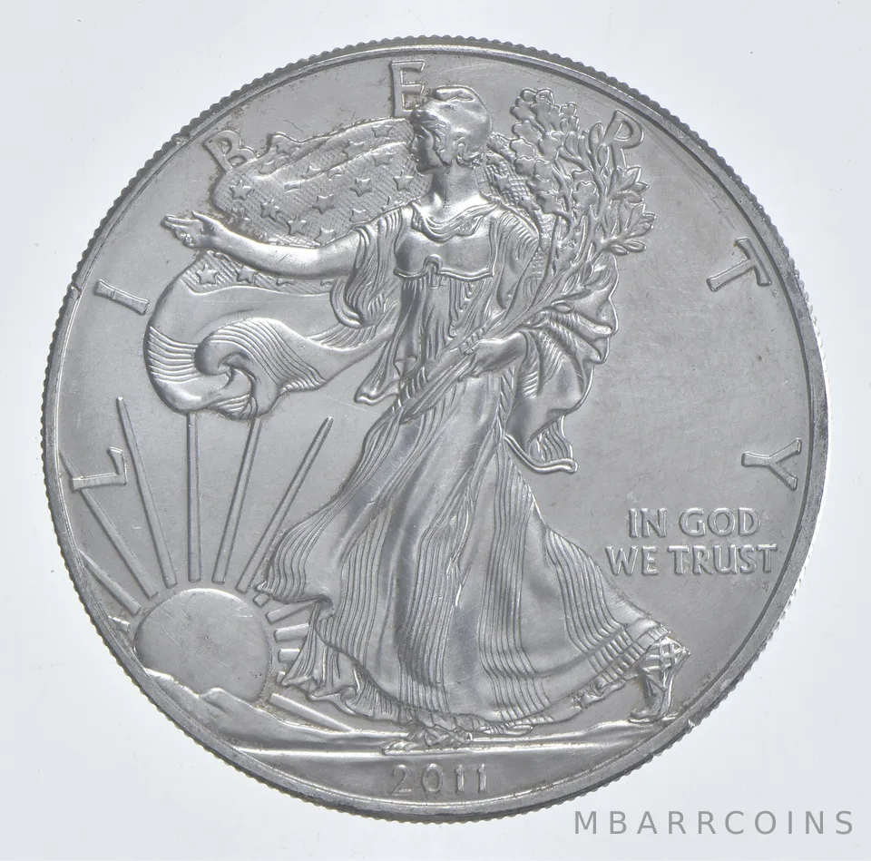 Better Date 2011 American Silver Eagle 1 Troy Oz .999 Fine Silver *602