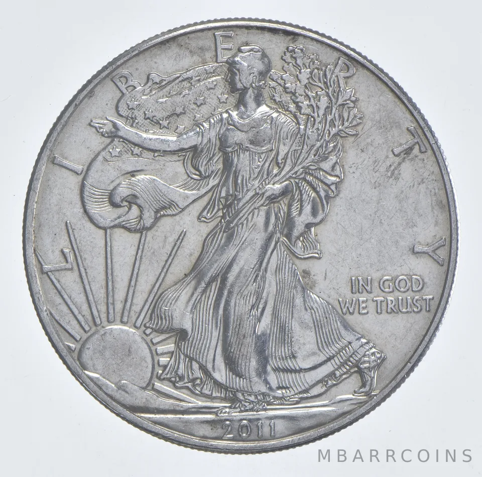 Better Date 2011 American Silver Eagle 1 Troy Oz .999 Fine Silver *525