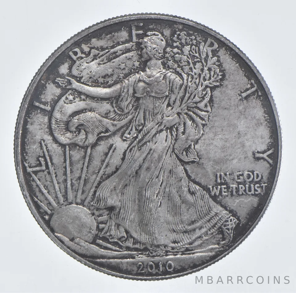 Better Date 2010 American Silver Eagle 1 Troy Oz .999 Fine Silver *517