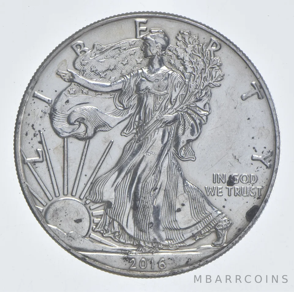 Better Date 2016 American Silver Eagle 1 Troy Oz .999 Fine Silver *581