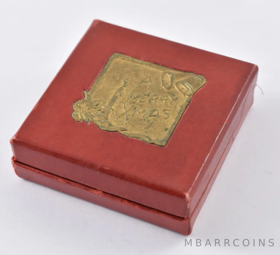 Merry Xmas Christmas Small Green Jewelry Box 1920's Gold Coin Gift a5895