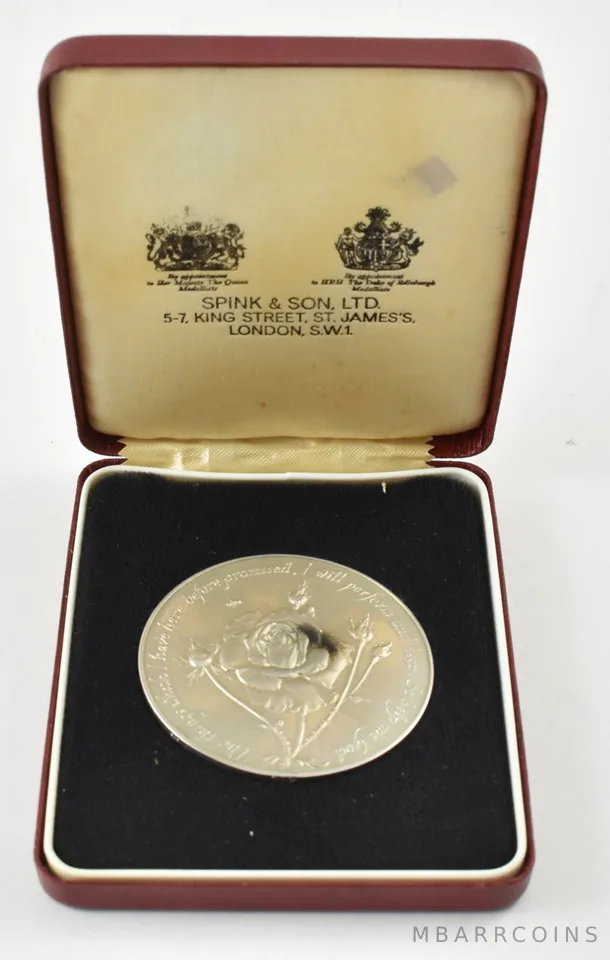 1977 Elizabeth II Silver Jubilee Spink & Son Medal *5430