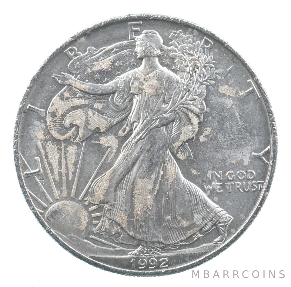Better Date 1992 American Silver Eagle 1 Troy Oz .999 Fine Silver *840
