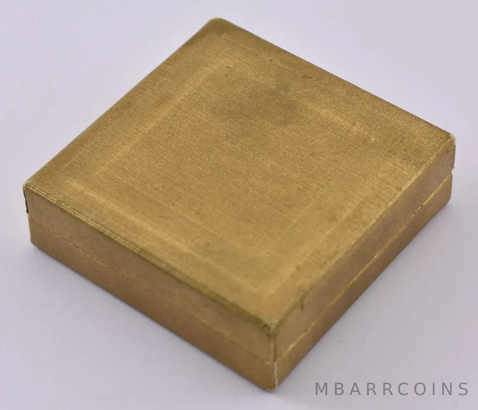 Vintage 5 Dollar Gold Coin Gift Box *8276