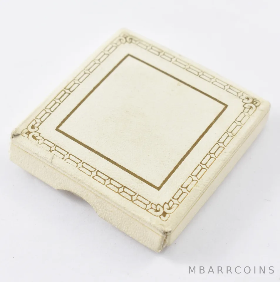 White Bank Holiday US $5/$2.50 Box 1920's Gold Coin Gift Presentation *5908