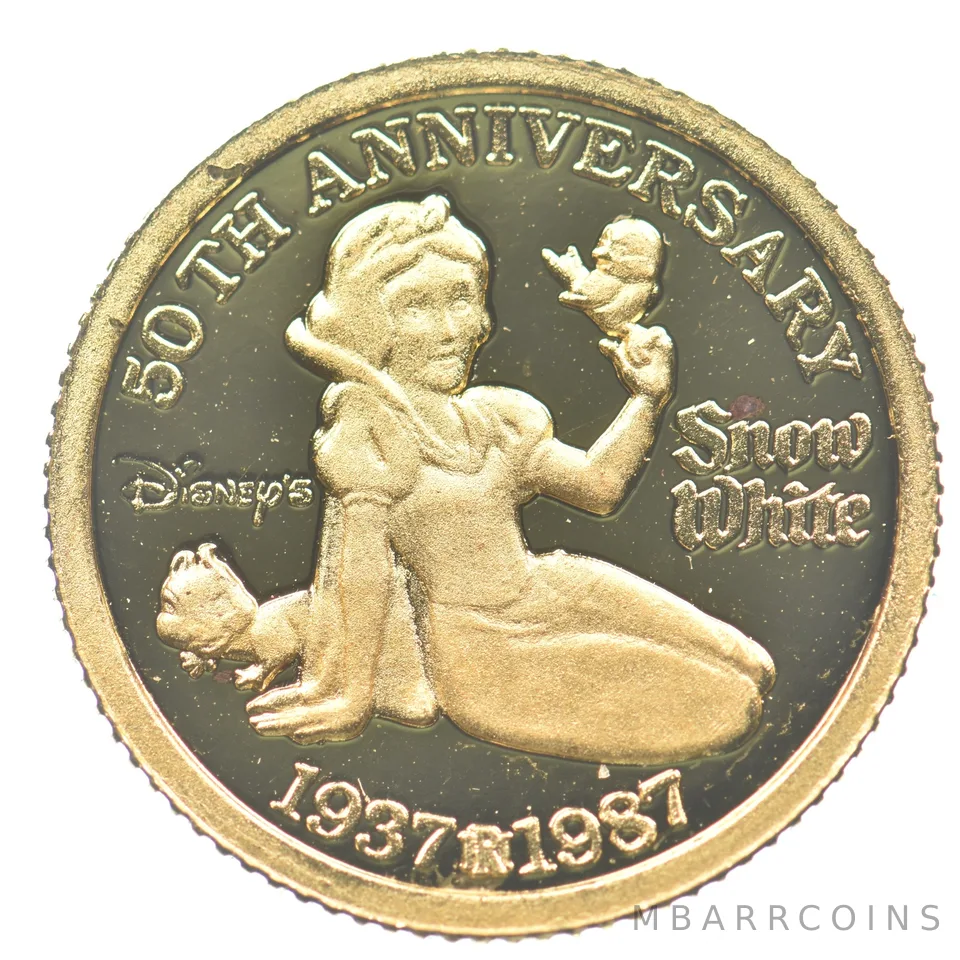 Disney's Snow White 50th Anniversary Gold Round Snow White 1/10th *2421