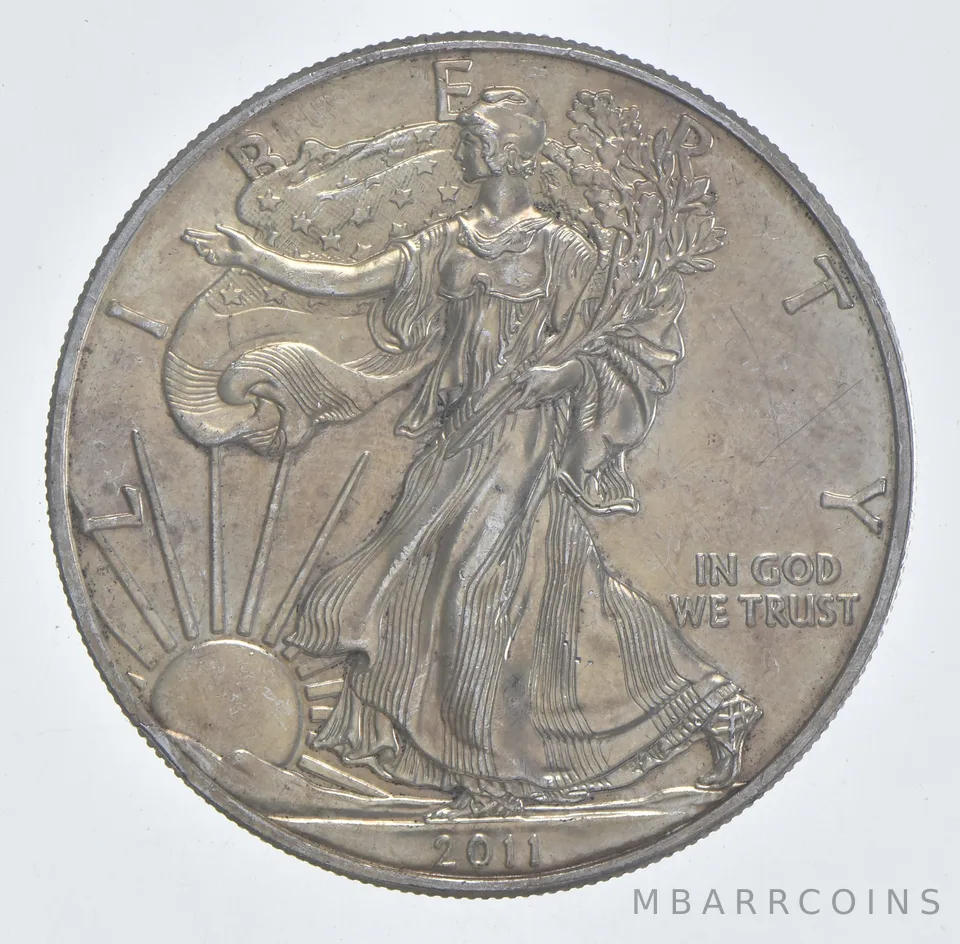 Better Date 2011 American Silver Eagle 1 Troy Oz .999 Fine Silver *585