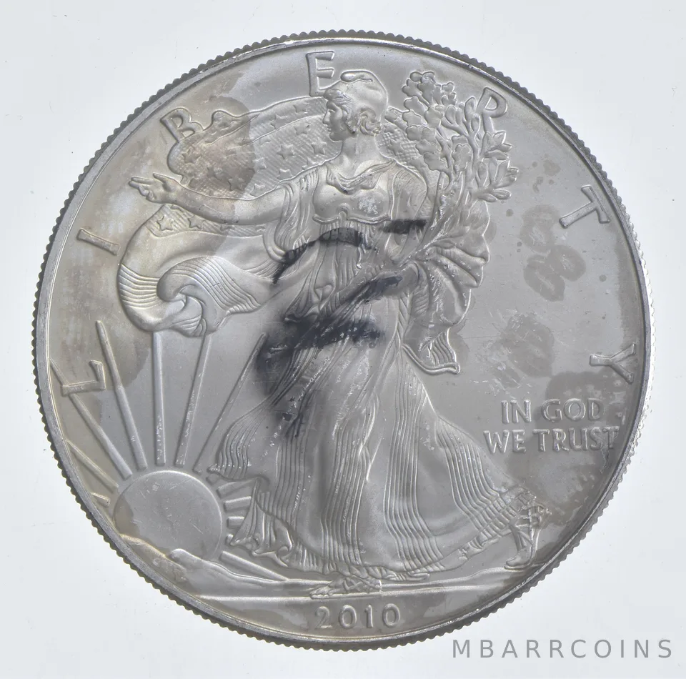 Better Date 2010 American Silver Eagle 1 Troy Oz .999 Fine Silver *592