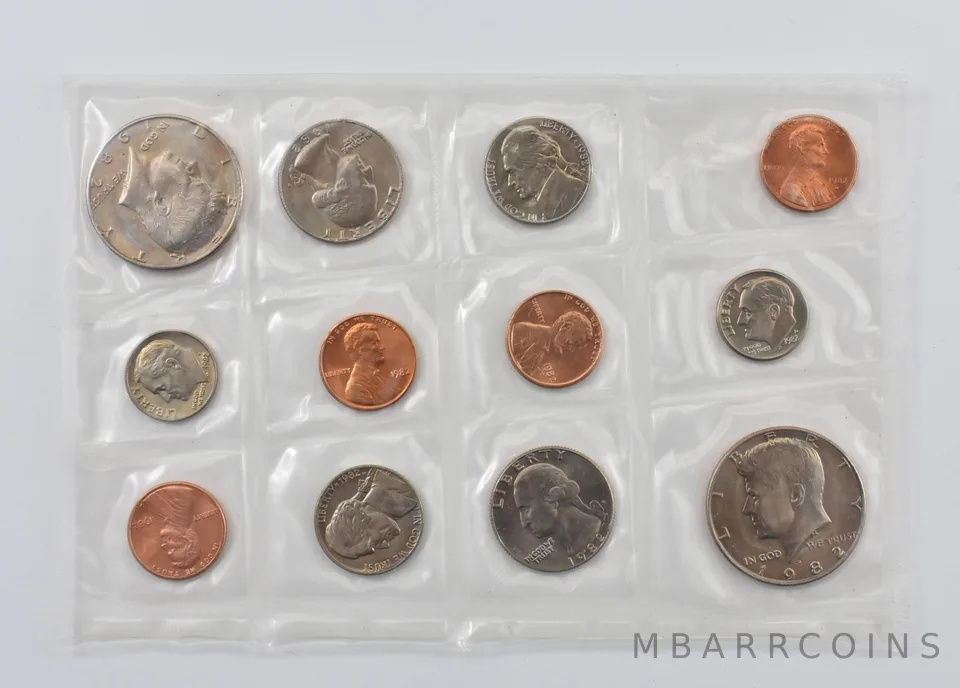 1982 Uncirculated Souvenir Set P/D *1582