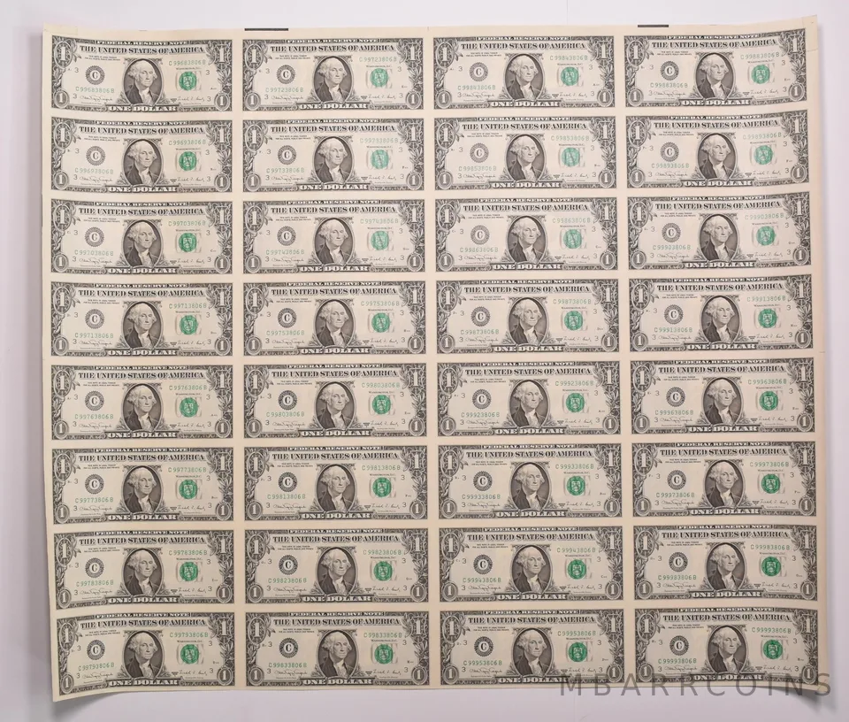 Lot (32) 1988 A $1 Philadelphia PA FRN Green Seal Uncut Sheet a8158